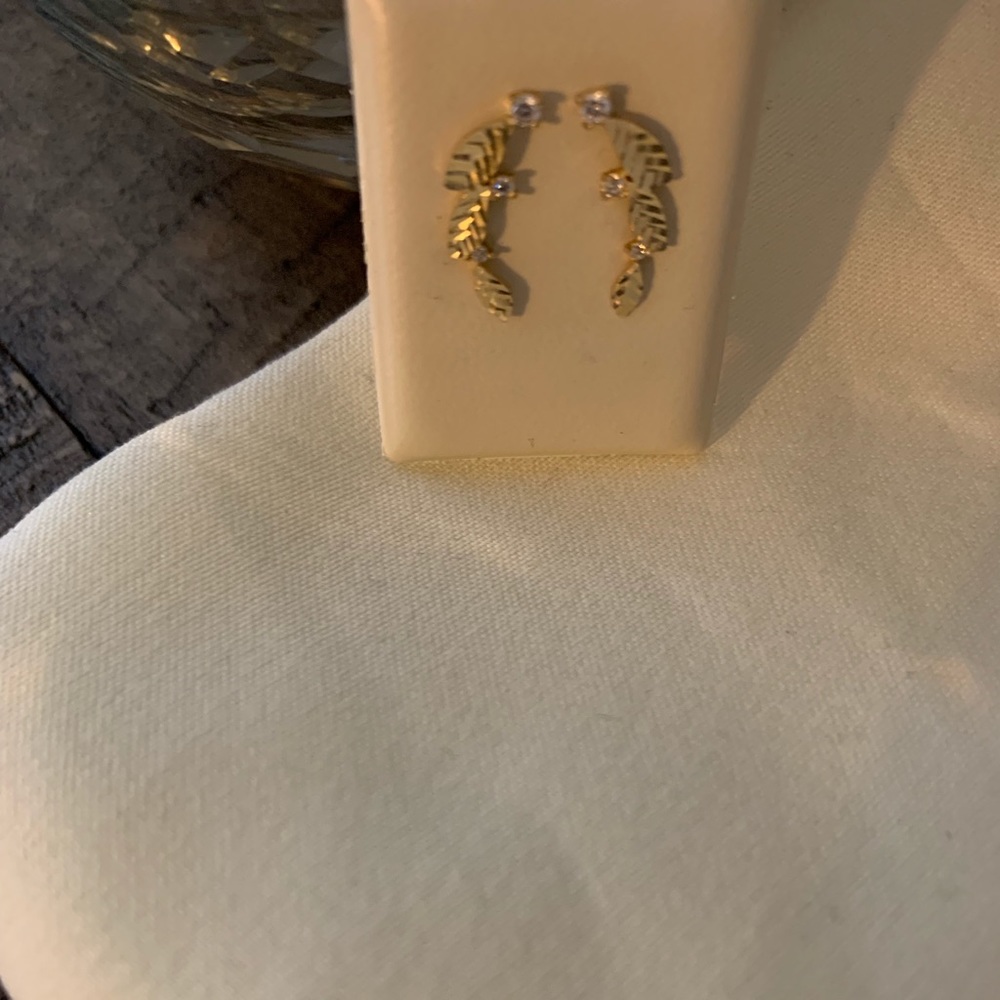 New 10K Yellow Gold